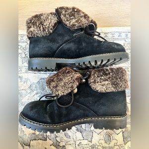 Sorel Fold Over Fur Lace Up Boots 10